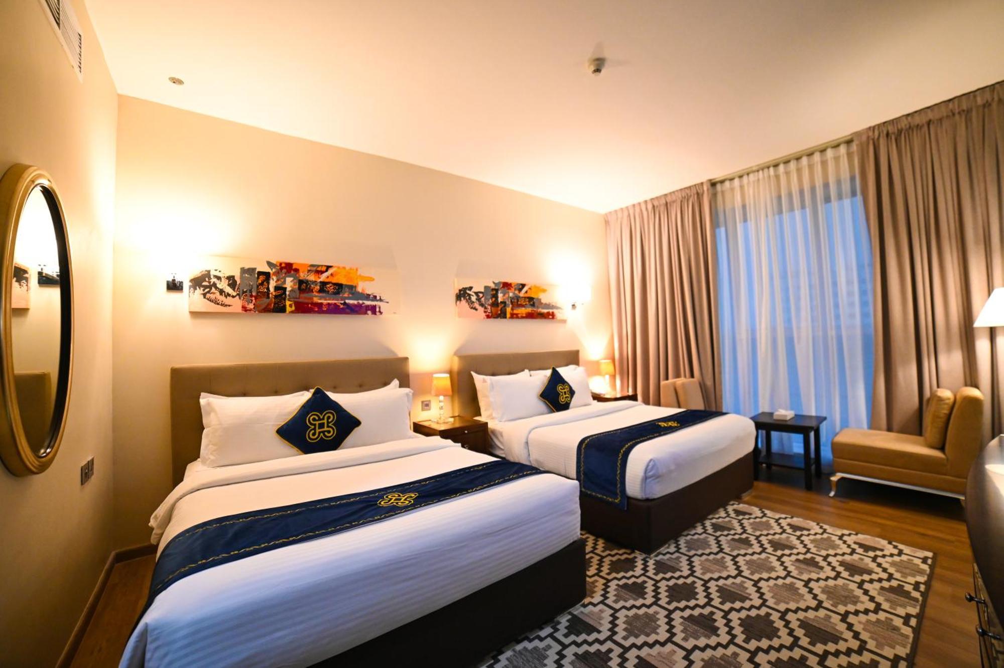 Seven Seas Hotel Dubai Exterior foto